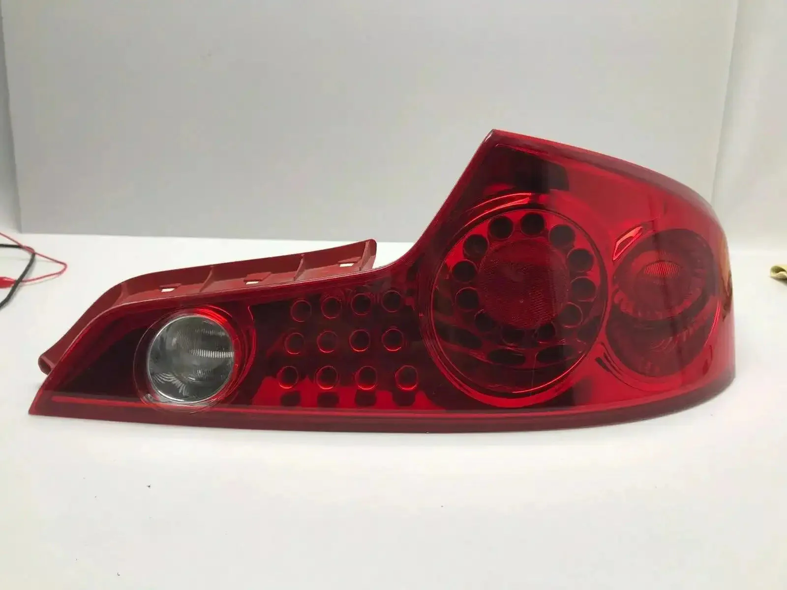 03-05 INFINITI G35 COUPE RIGHT PASSENGER TL REAR OEM FACTORY MADE IN JAPAN - Image 3