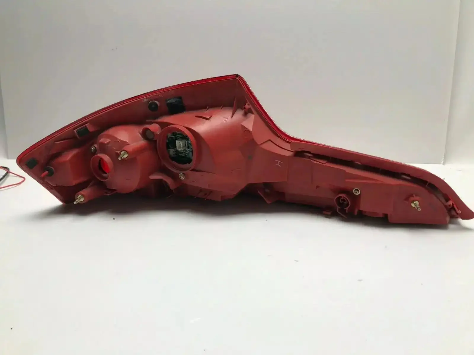 03-05 INFINITI G35 COUPE RIGHT PASSENGER TL REAR OEM FACTORY MADE IN JAPAN | ORACLE Outlet | GRADE B - Image 6