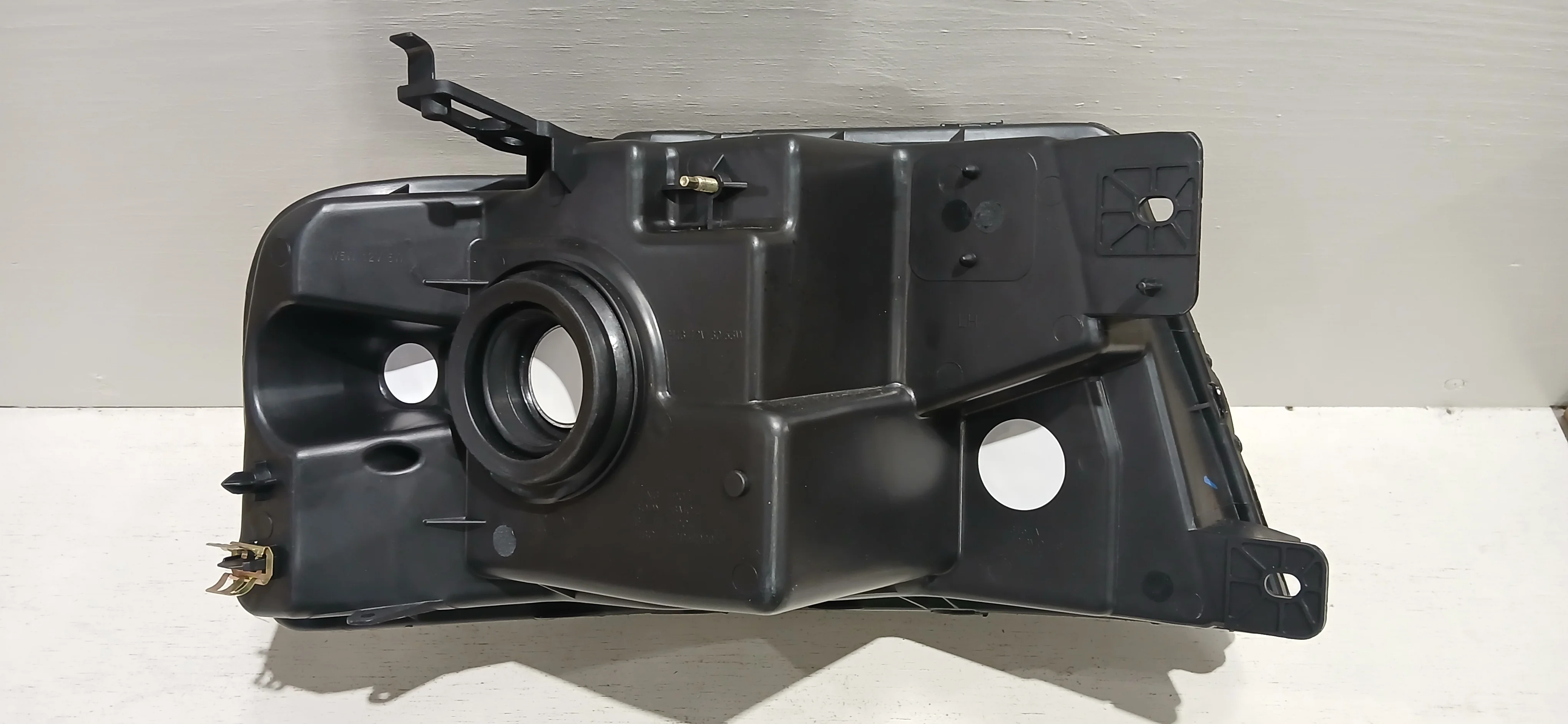 04-08 F-150 HL BLACK HOUSING L | ORACLE Outlet | GRADE B - Image 5