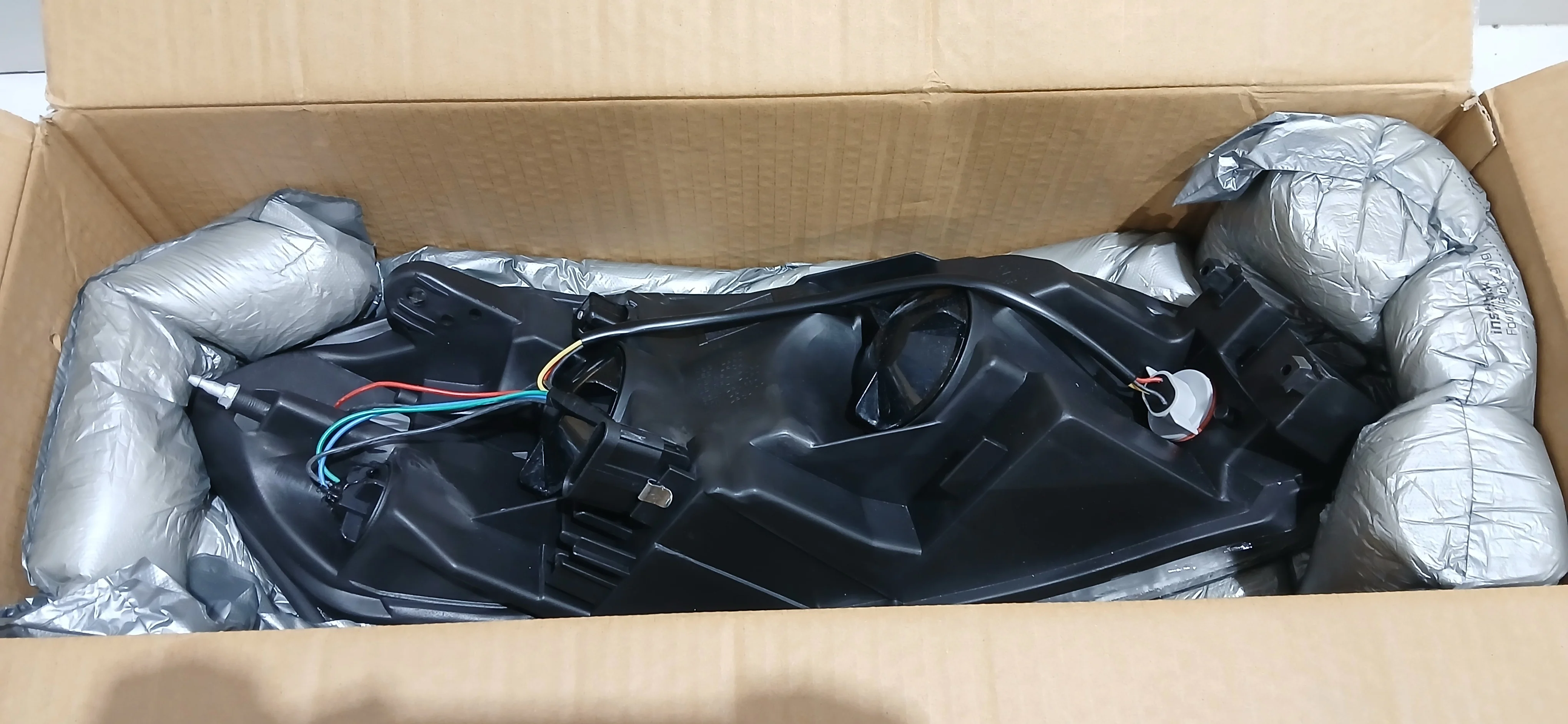 06-07 CV IMPLA/MNTE CRLO HL-L | ORACLE Outlet | GRADE B - Image 5