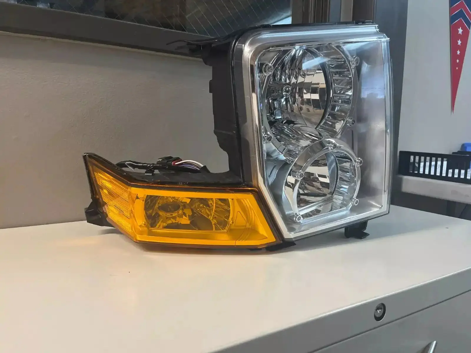 New DEPO 2006-2010 Jeep Commander Passenger Side Headlight - 333-1178R-AS - Image 2