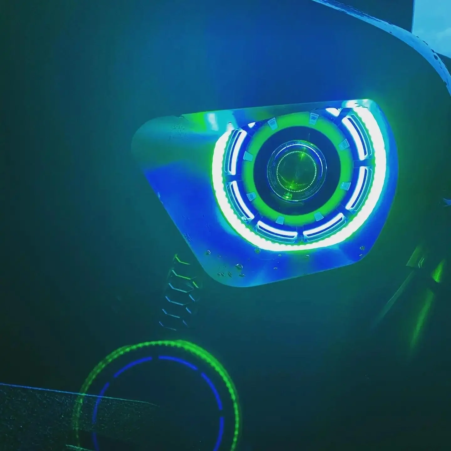ORACLE Lighting Oculus™ ColorSHIFT Bi-LED Projector Headlights for Jeep JL / Gladiator JT - Image 15