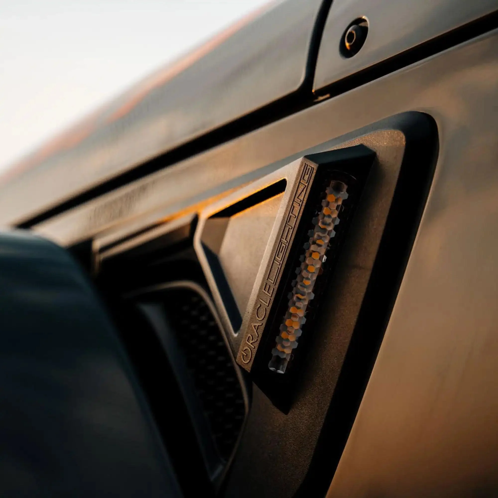 Jeep Wrangler JL & Gladiator JT Sidetrack LED Fender Lights - Entry & Turn Signal | ORACLE - Image 14