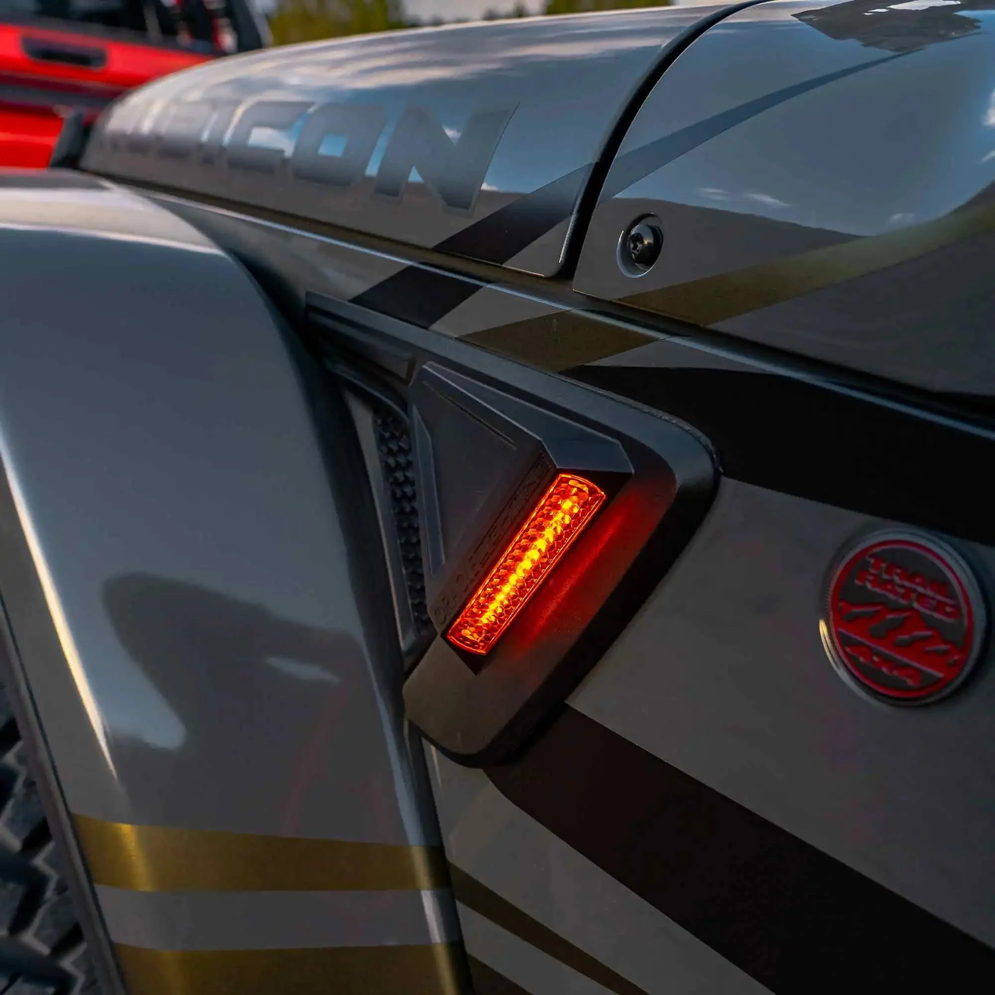 Jeep Wrangler JL & Gladiator JT Sidetrack LED Fender Lights - Entry & Turn Signal | ORACLE - Image 17