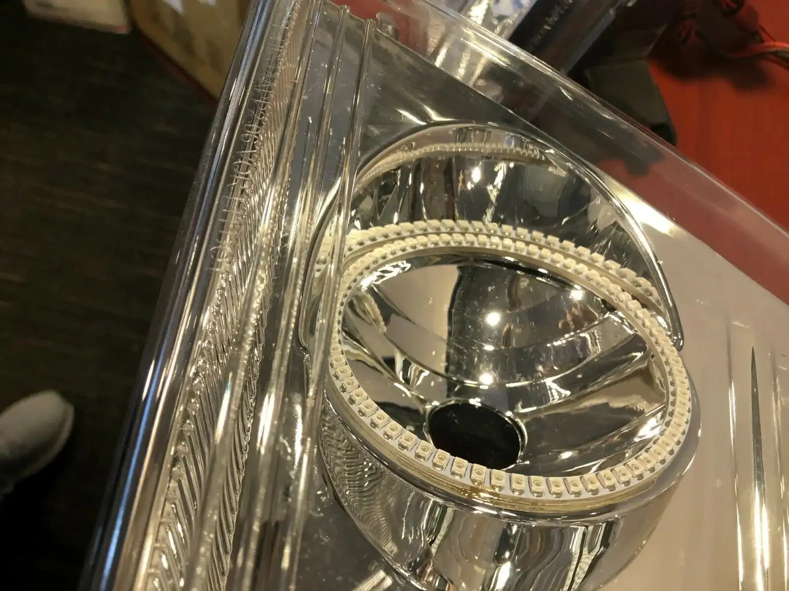 USED 2005-2008 FORD F-150 PRE-ASSEMBLED HEADLIGHTS- CHROME - AMBER 7043-005 | ORACLE Outlet | GRADE B - Image 4